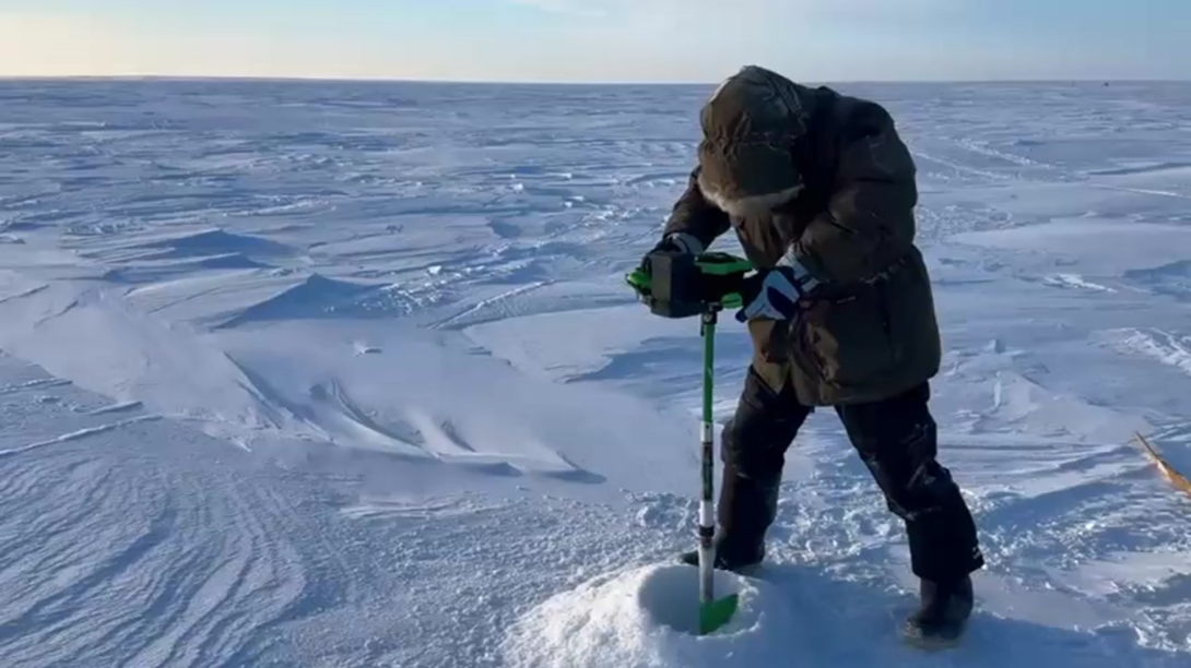 Shaun drilling in Arctic