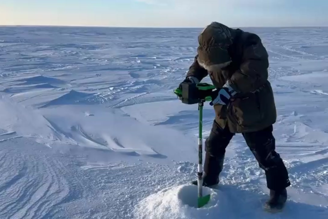 Shaun drilling in Arctic